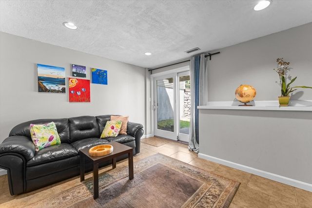 1205 Sheffield Way 1205, Saugus, MA 01906