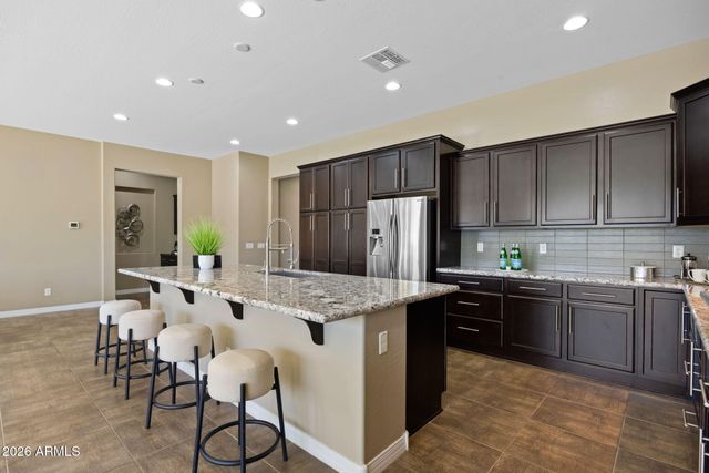 3325 E COCONINO Drive, Gilbert, AZ 85298