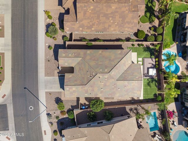 3325 E COCONINO Drive, Gilbert, AZ 85298