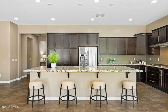 3325 E COCONINO Drive, Gilbert, AZ 85298