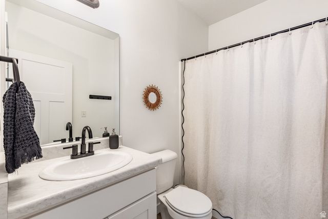 684 E 330 N, Vineyard, UT 84059