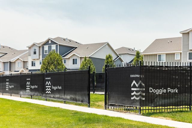684 E 330 N, Vineyard, UT 84059