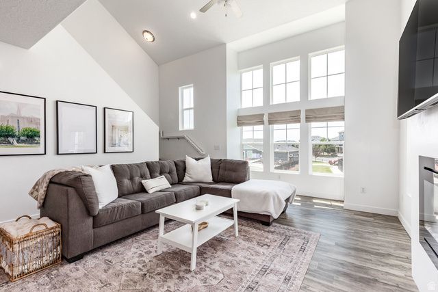 684 E 330 N, Vineyard, UT 84059