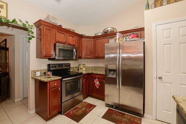 117 NE Jettie Terrace, Port St. Lucie, Port St Lucie, FL 34983