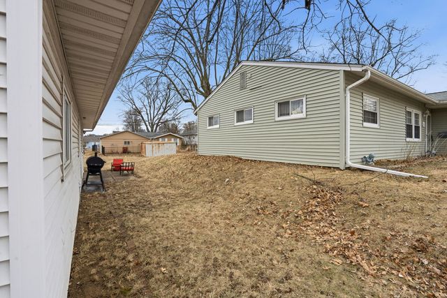 3852 Marquette Street, Davenport, IA 52806