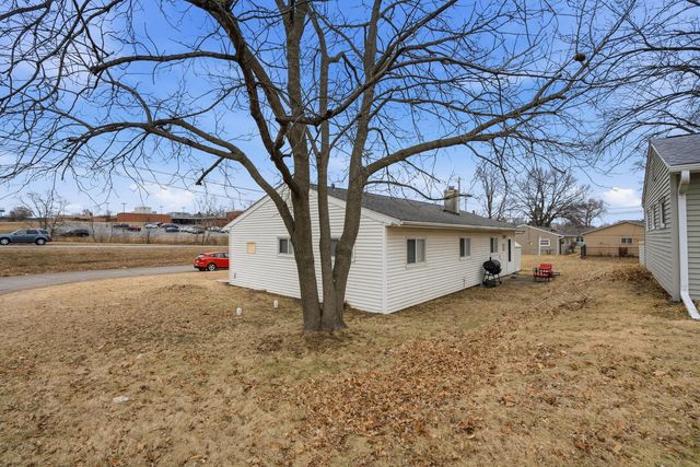 3852 Marquette Street, Davenport, IA 52806