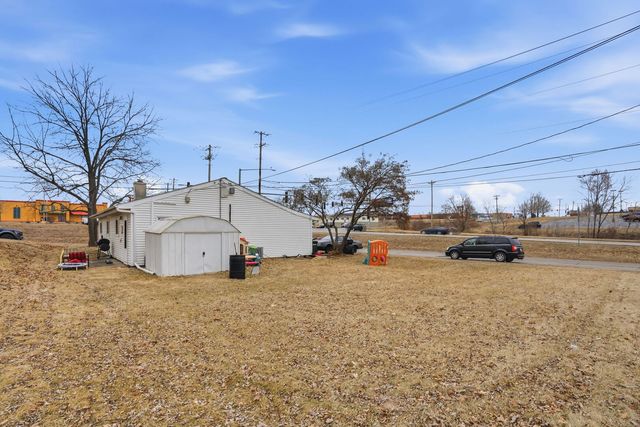 3852 Marquette Street, Davenport, IA 52806