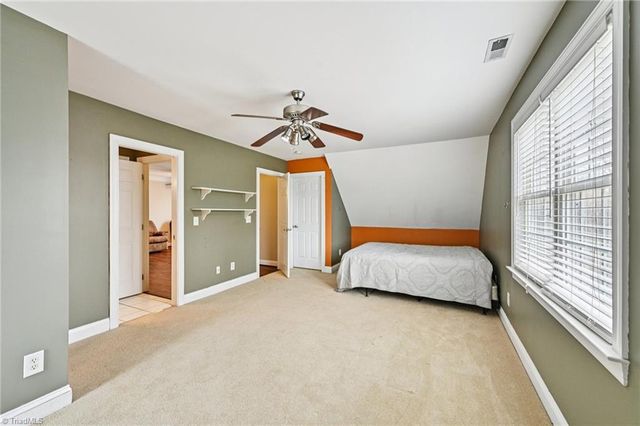 105 Meadowcrest Court, Clemmons, NC 27012