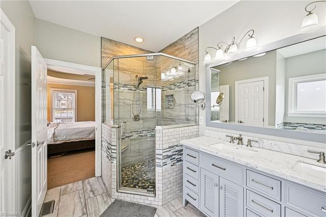 105 Meadowcrest Court, Clemmons, NC 27012