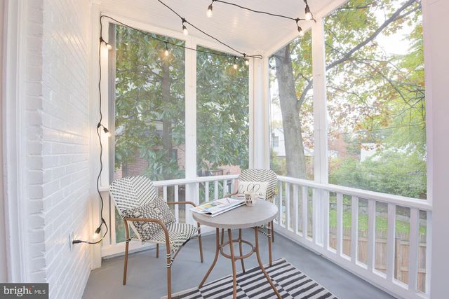 1013 26TH ST S, Arlington, VA 22202