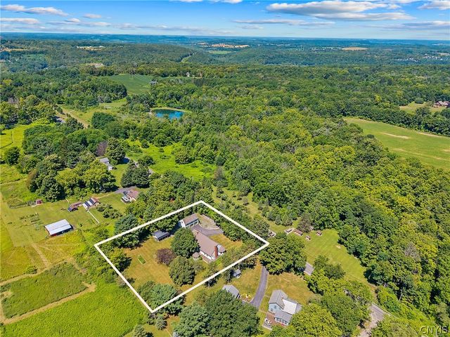 2776 Falls Road, Marcellus, NY 13108