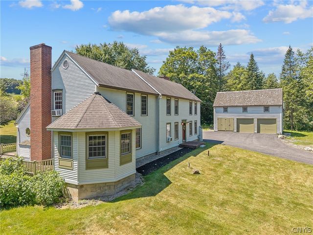 2776 Falls Road, Marcellus, NY 13108