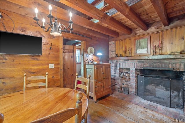 2776 Falls Road, Marcellus, NY 13108
