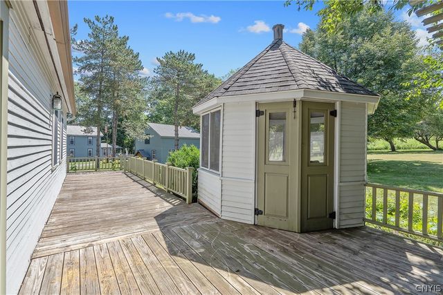 2776 Falls Road, Marcellus, NY 13108
