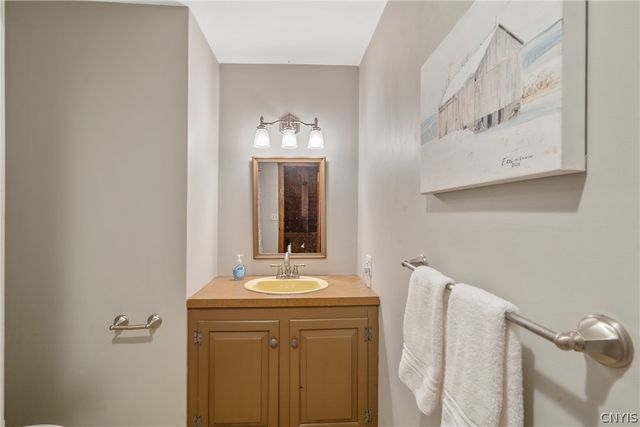 2776 Falls Road, Marcellus, NY 13108