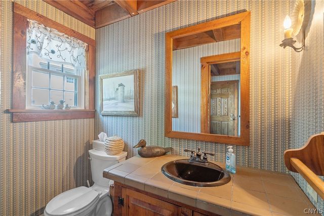 2776 Falls Road, Marcellus, NY 13108