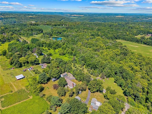 2776 Falls Road, Marcellus, NY 13108
