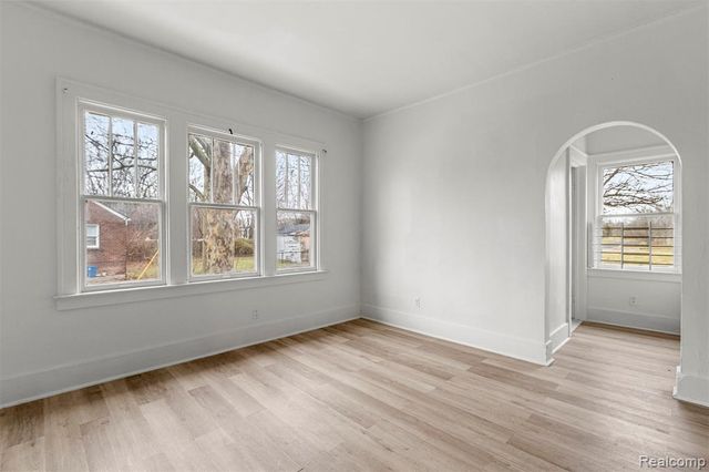 3964 Lenox Street, Detroit, MI 48215