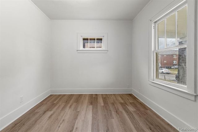 3964 Lenox Street, Detroit, MI 48215