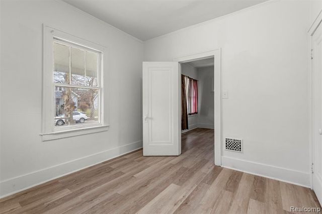 3964 Lenox Street, Detroit, MI 48215