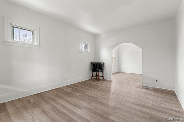 3964 Lenox Street, Detroit, MI 48215