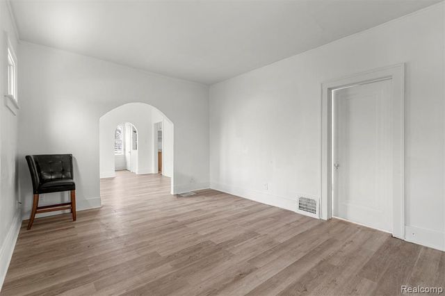 3964 Lenox Street, Detroit, MI 48215