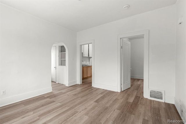 3964 Lenox Street, Detroit, MI 48215