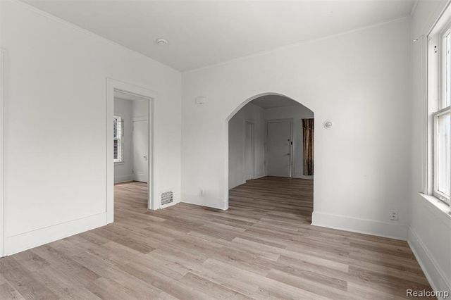 3964 Lenox Street, Detroit, MI 48215