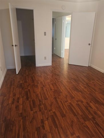 10689 Braes Bend Drive, Houston, TX 77071