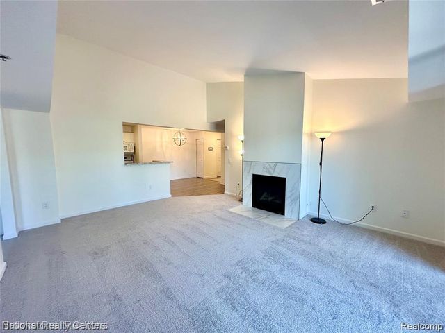 14301 Pinehurst Lane, Grand Blanc Charter Township, MI 48439