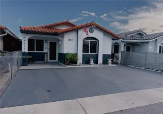 2884 W 75th Street, Hialeah, FL 33018