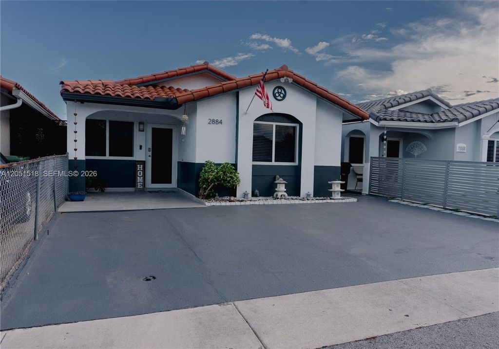 2884 W 75th Street, Hialeah, FL 33018