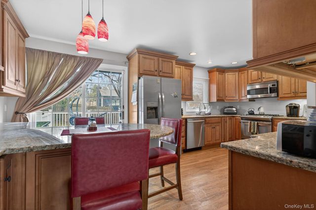 514 Kings Highway, Valley Cottage, NY 10989