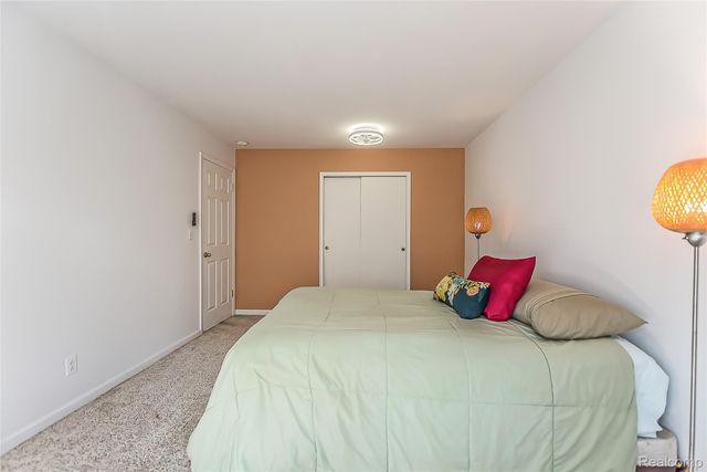 5959 Alan Drive, Brighton Township, MI 48116