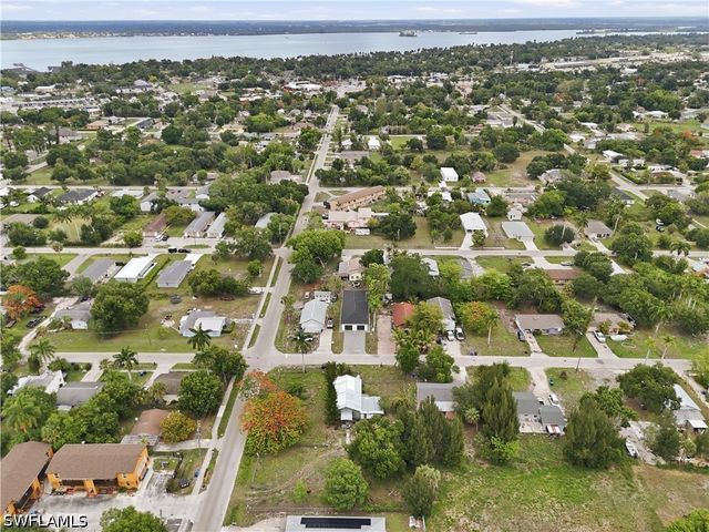 3811 Pearl ST, Fort Myers, FL 33916