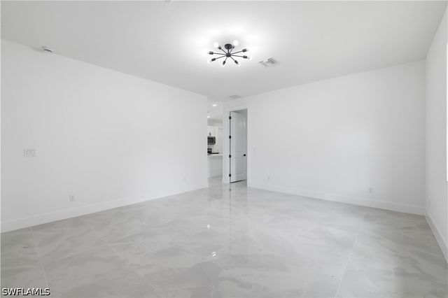3811 Pearl ST, Fort Myers, FL 33916