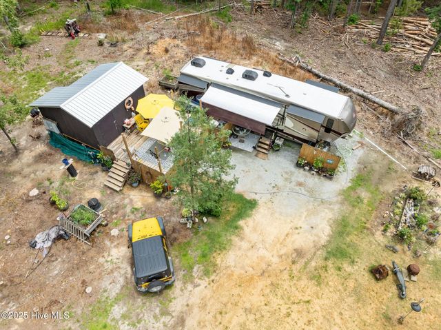 27 Cedar Bluff Lane, Oriental, NC 28571