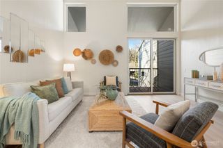 6439 139th Avenue NE #19, Redmond, WA 98052