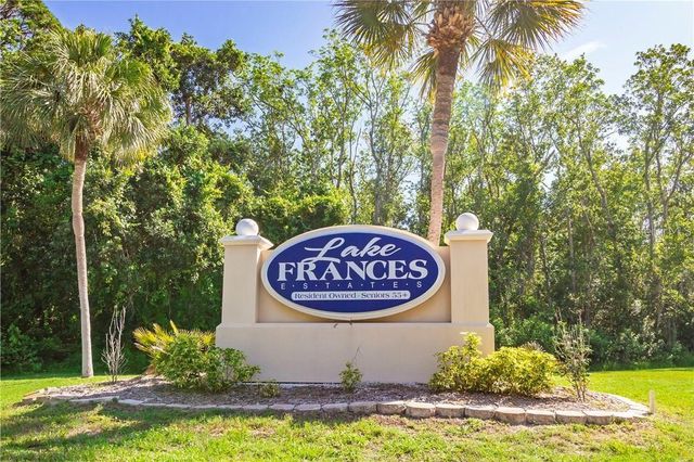 1223 NASSAU CIRCLE, Tavares, FL 32778