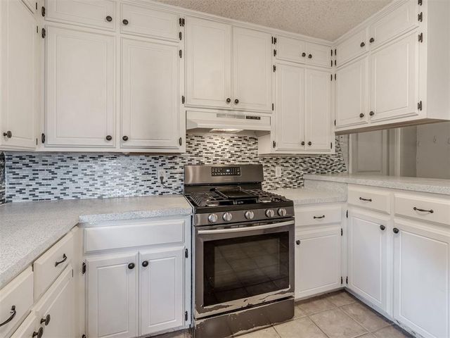 7101 Hilltop Court, Oklahoma City, OK 73110