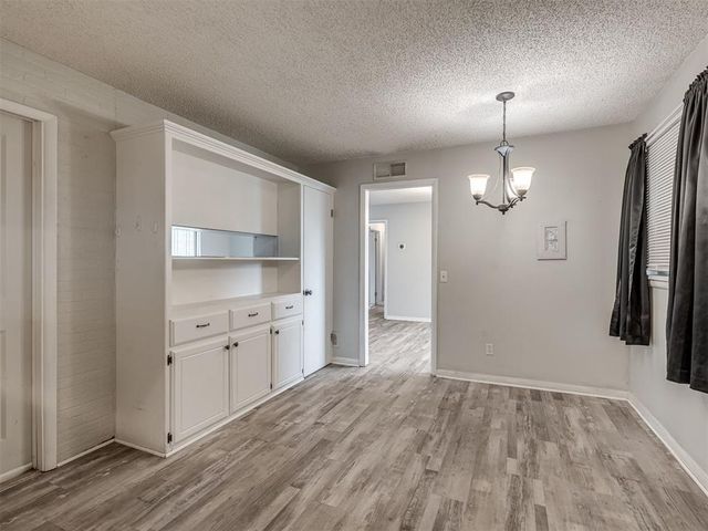 7101 Hilltop Court, Oklahoma City, OK 73110