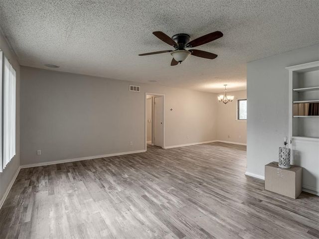 7101 Hilltop Court, Oklahoma City, OK 73110