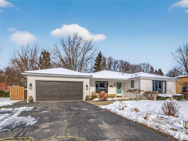 163 Sannita Drive, Greece, NY 14626