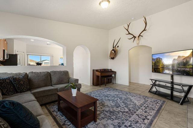 2989 Wilder Loop NE, Rio Rancho, NM 87144