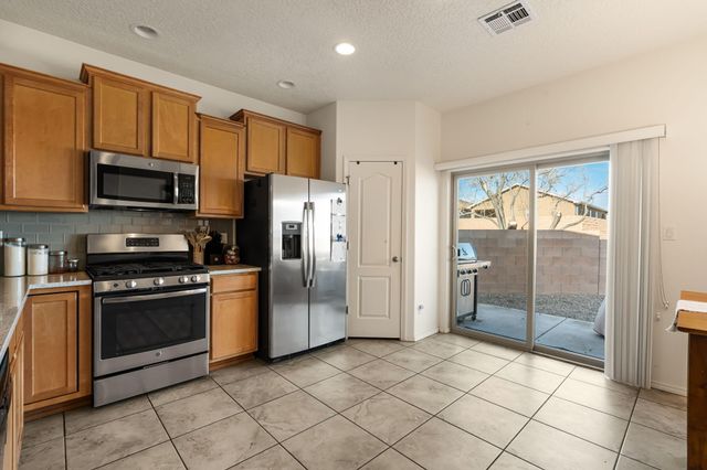 2989 Wilder Loop NE, Rio Rancho, NM 87144