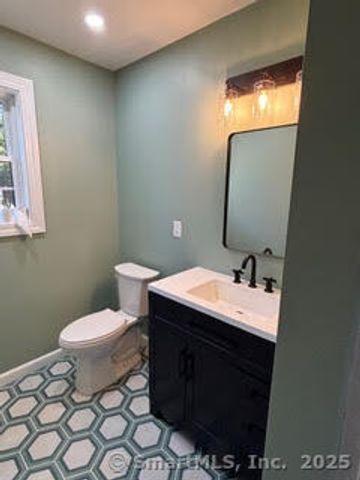 31 Joseph Lane, Colchester, CT 06415