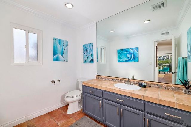 3550 Wawona, San Diego, CA 92106