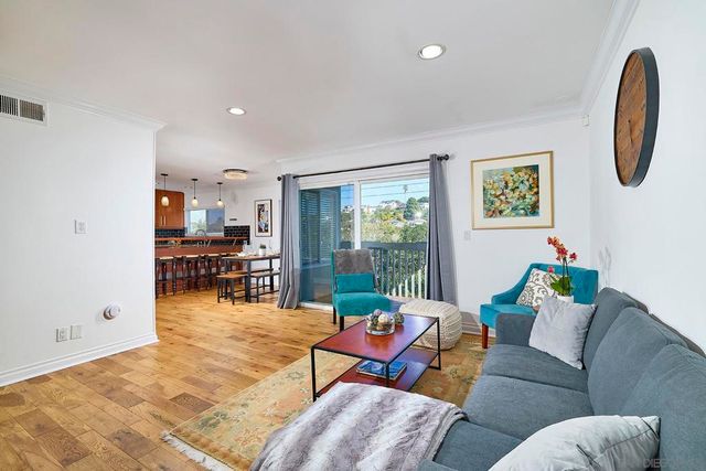 3550 Wawona, San Diego, CA 92106