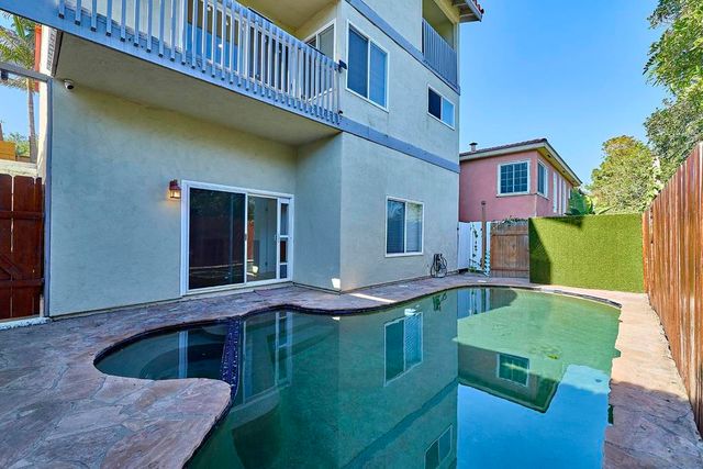 3550 Wawona, San Diego, CA 92106