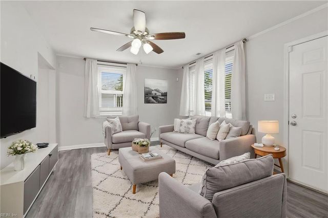 712 Norwood CIR, Hampton, VA 23661